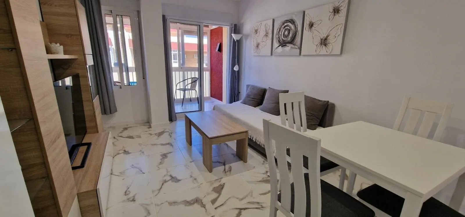 Luminoso Apartamento Benalmádena 0*,  Hiszpania